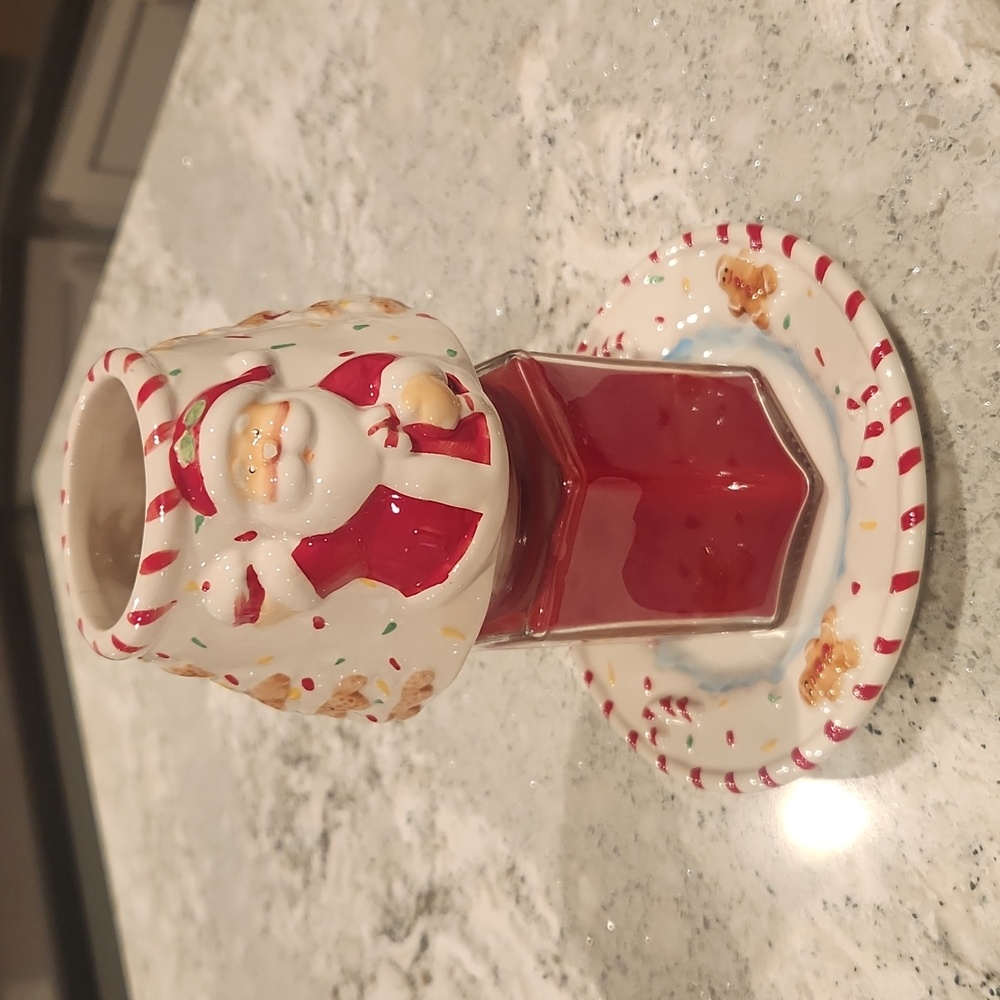 NEW- Vintage- Home Interiors Candle- Courage with Candle Holder